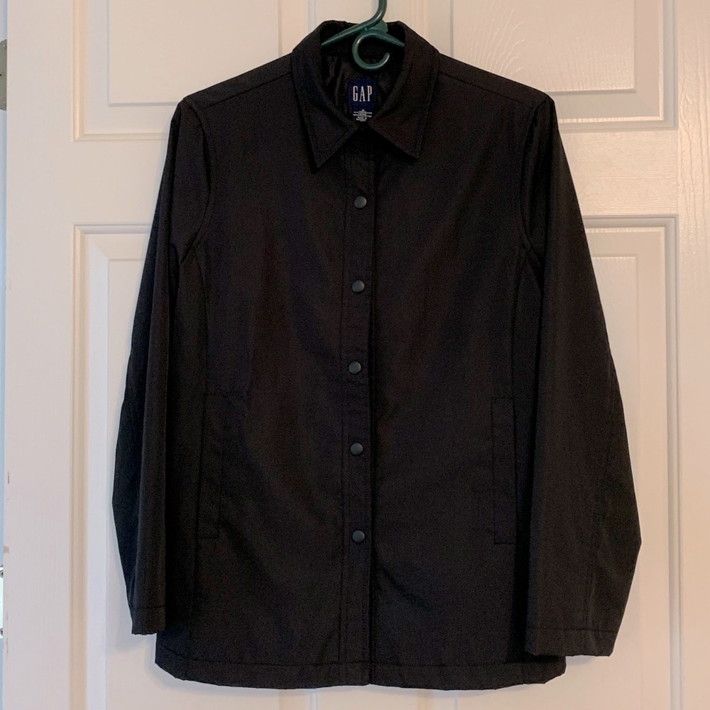 GAP Women’s Black Snap Jacket Size S